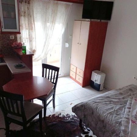卡尔季察Ιάνθη Studio公寓 外观 照片